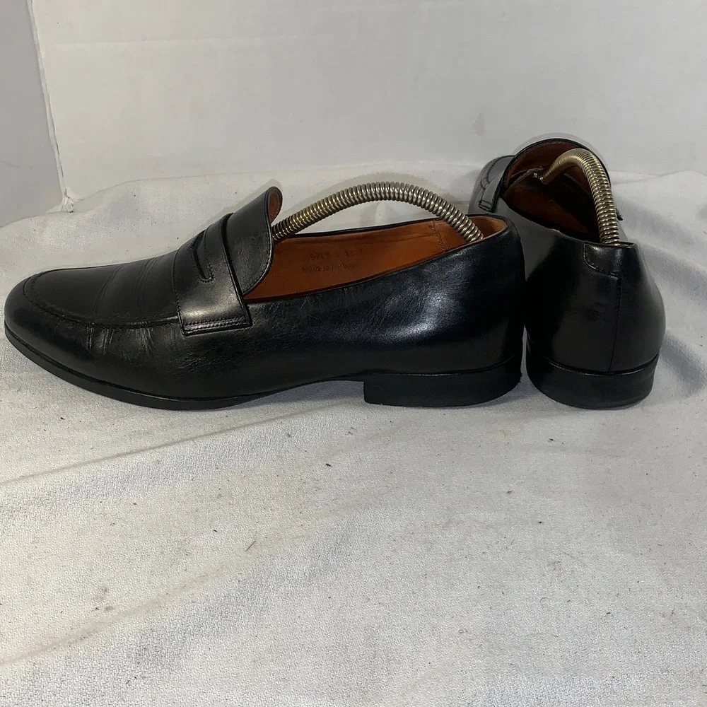 Wolf & Shepherd Men’s Classic Black Leather Men's Penny Loafers